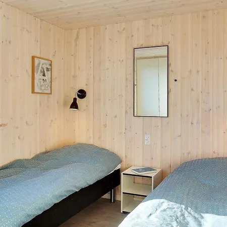 Feriehus Eskilstrup Sleeps 30 Pool Wifi Eskilstrup (Funen)